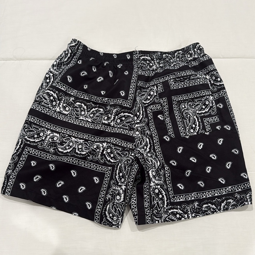 Mens Black & White Paisley Swim Trunks‎ - Picture 4 of 5